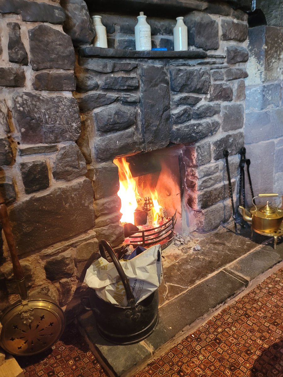 I seem to be mainly spending October by fires.... could be worse.