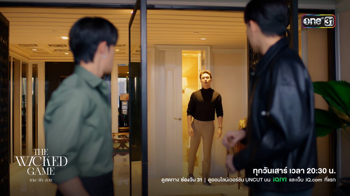 لاول مره ادعم اي احد يقاطع خربوا عليهم اي جوال يدق شكله راح يصبح عليهم الله يعين😭😭