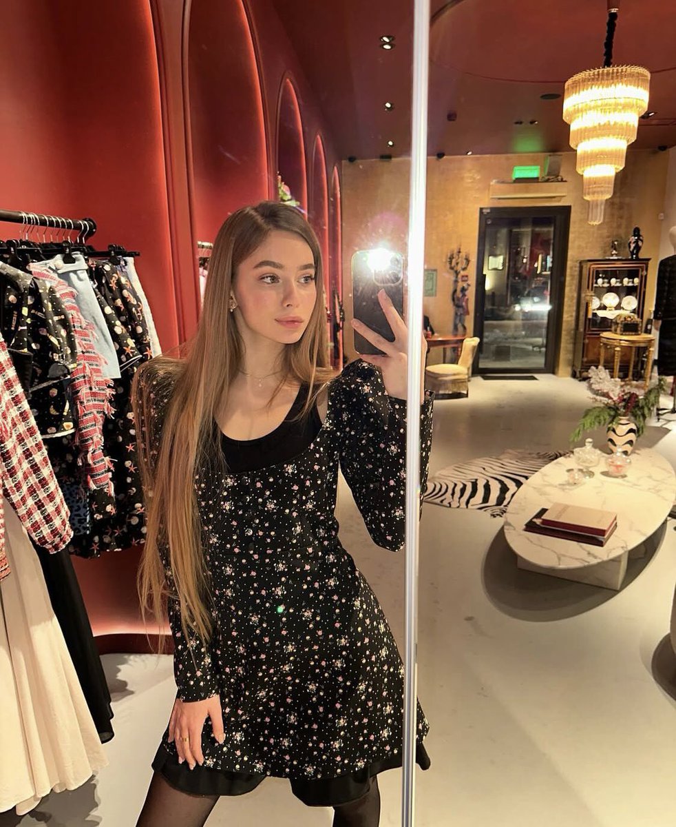 Karlyn Fidelia tweet media