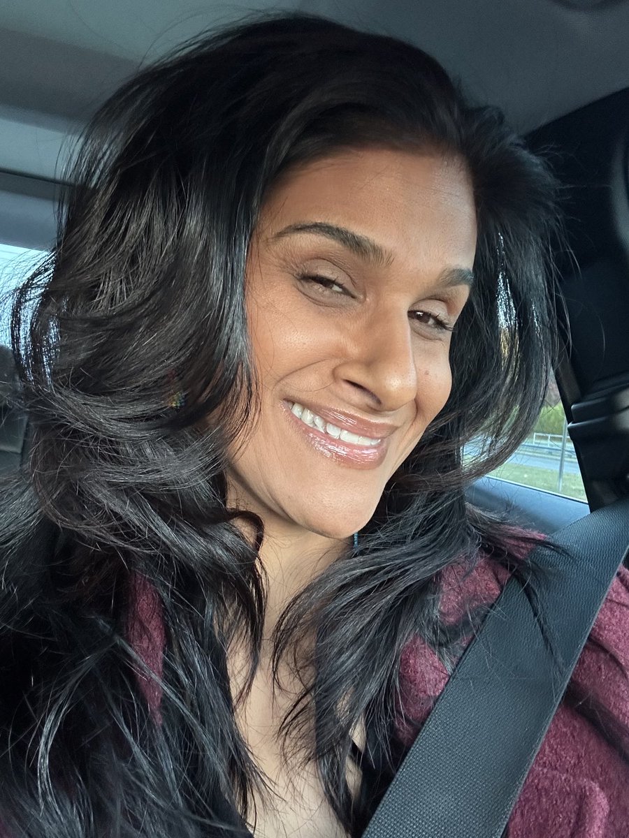 SoniaMatthew2's tweet image. Have a fantastic Friday! ☀️Yes, I’m tired too. But, each day is filled with new opportunities! The weekend is on deck and we are going to be intentional about our rest, right? We got this, I promise. #ProudAssistantPrincipal