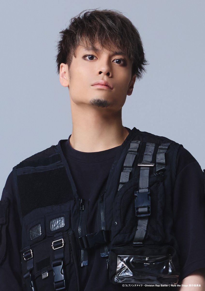 hm_rtstage's tweet image. 【情報解禁】
《Fling Posse &amp;amp; 麻天狼 feat. 鬼瓦ボンバーズ ＆ D4》

キャスト公開！

ディビジョン・ダンス・バトル“D.D.B”
#RYO　#SHINSUKE　#KENTA　#GeN

hypnosismic-stage.com/202603/
#ヒプステ