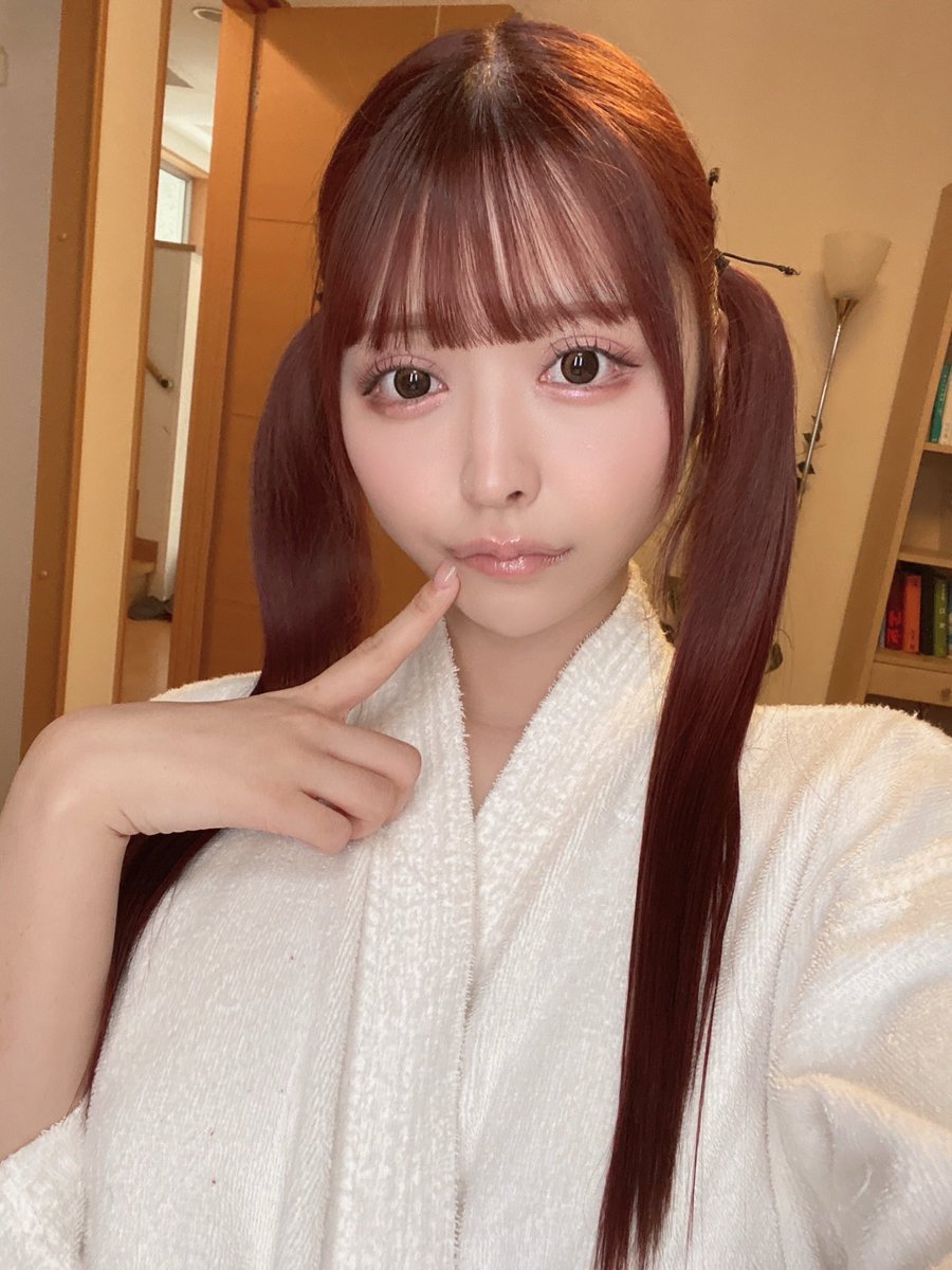 kurumin_963c's tweet photo. 2025年11月にmaryGOLDさんからデビューします♡
瀧本くるみです🤍
くるみんって呼んでね🐻ྀི🎀
皆様フォローRTよろしくお願い��ます♡
くるみんのこと好きにナッチャイナฅ( •ω• ฅ)ｶﾞｵ-♡
https://t.co/5E7clPckpT https://t.co/CKcT8joRkh