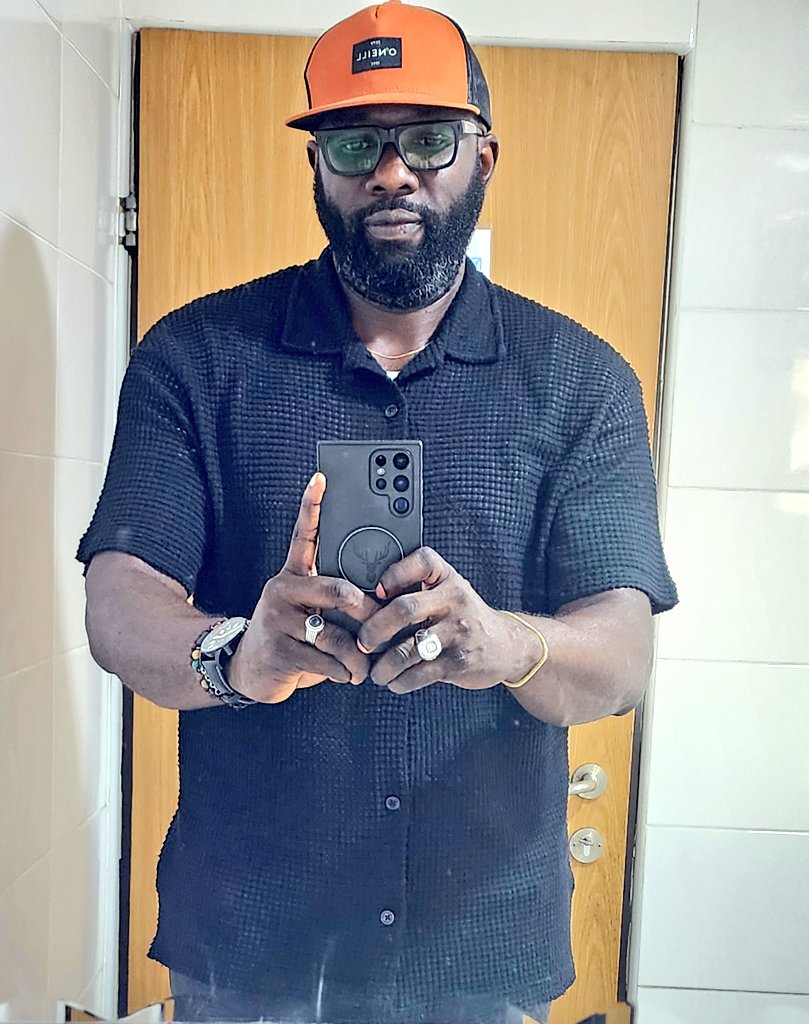 Hamzart ✊🏿🇳🇬 tweet media