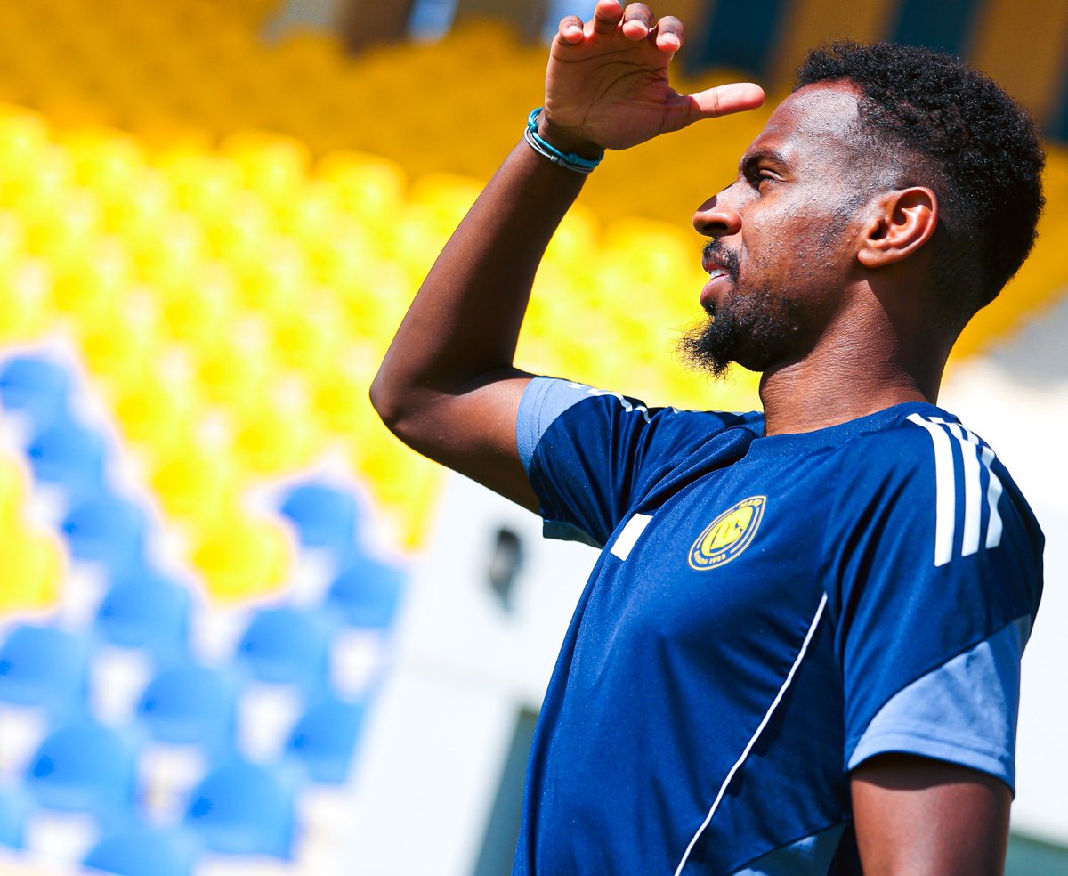 العاشـرة صبـاح الجمعـة ☀️