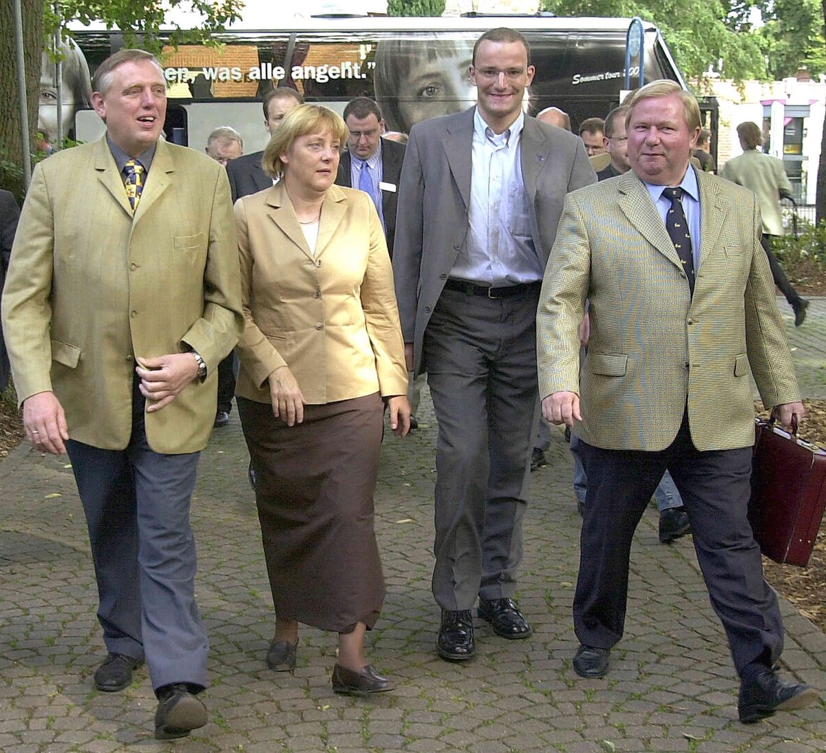 Für wen die scheiss Antilopen Gang Musik macht