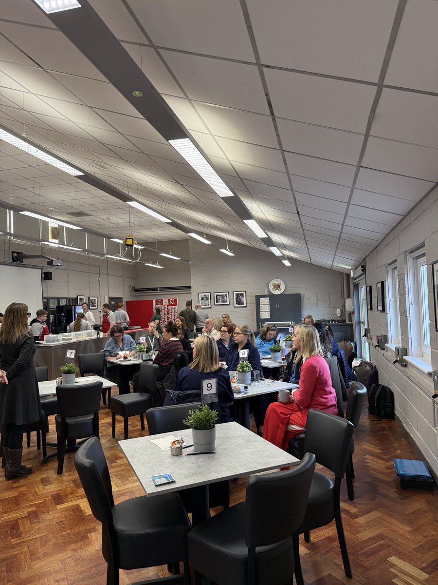 Delighted to be at <a href="/AshtonSecondary/">AshtonSecondary</a> Sharing the “why”
Professional Partners event. “Low arousal does not mean no demand, low demand is the right demand at the right time” Health, social work and EP partners working together <a href="/EdISGlasgow/">EdIS Glasgow</a>