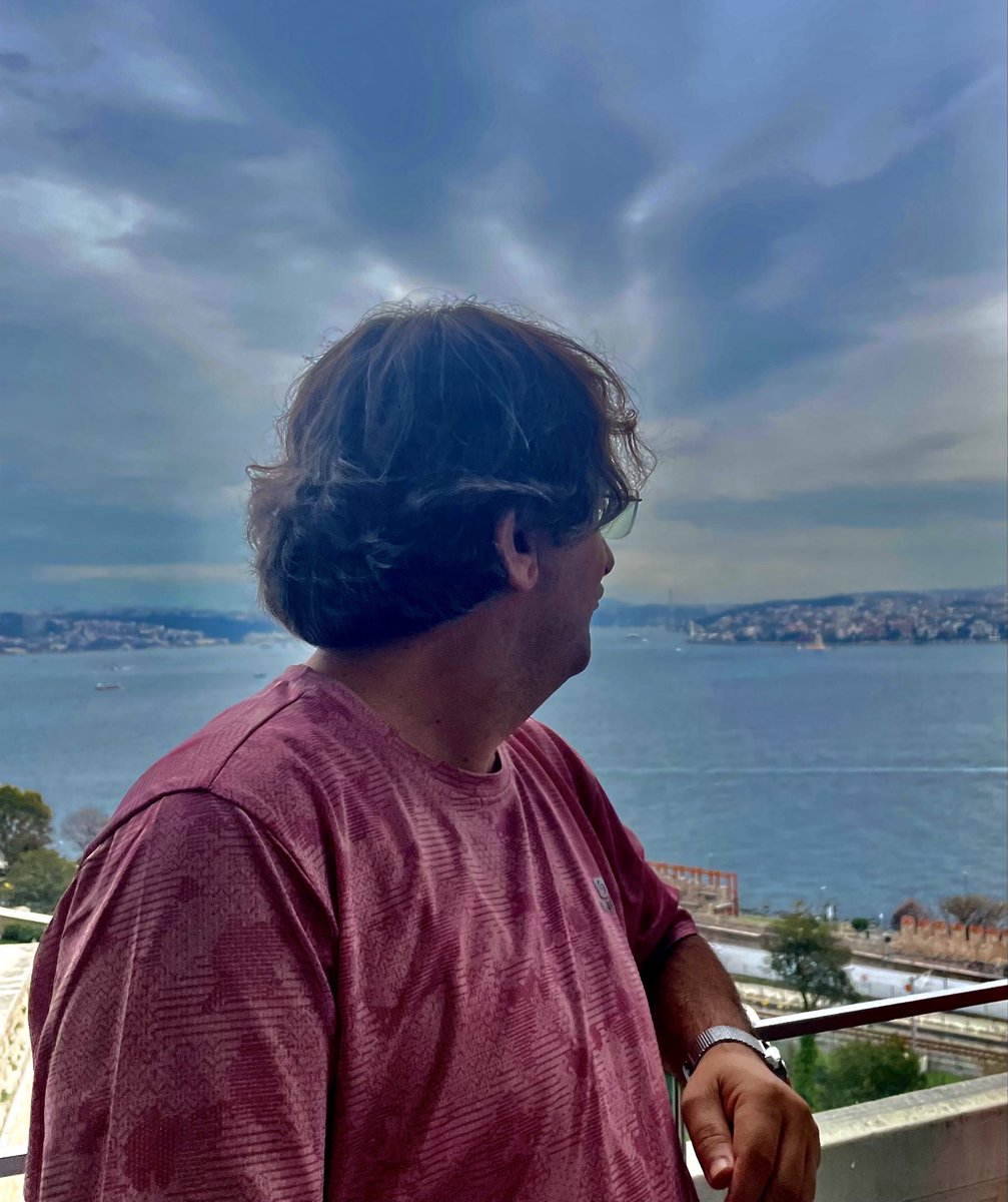 Taşın da bir kalbi vardır… Ve yalnız kalbi olanların hüznü vardır…