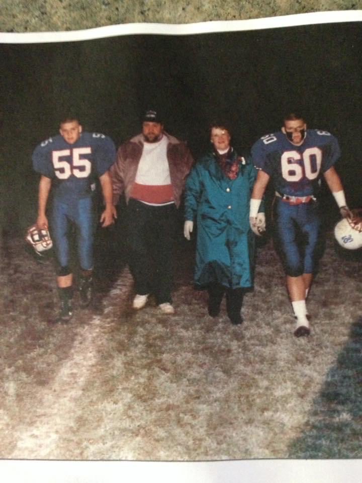 dinglis49's tweet image. Ohio High School Football. Week 10, 1992
Remember it like yesterday!