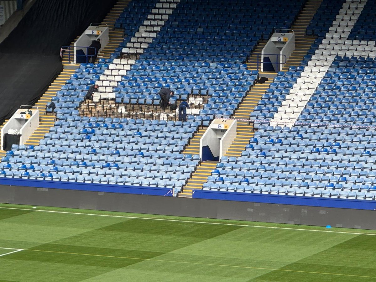 AlexJPMiller's tweet image. 🚨Less than an hour after the club was put into administration, the Chansiri seats are being torn out of the North Stand at Sheffield Wednesday.
#SWFC🦉