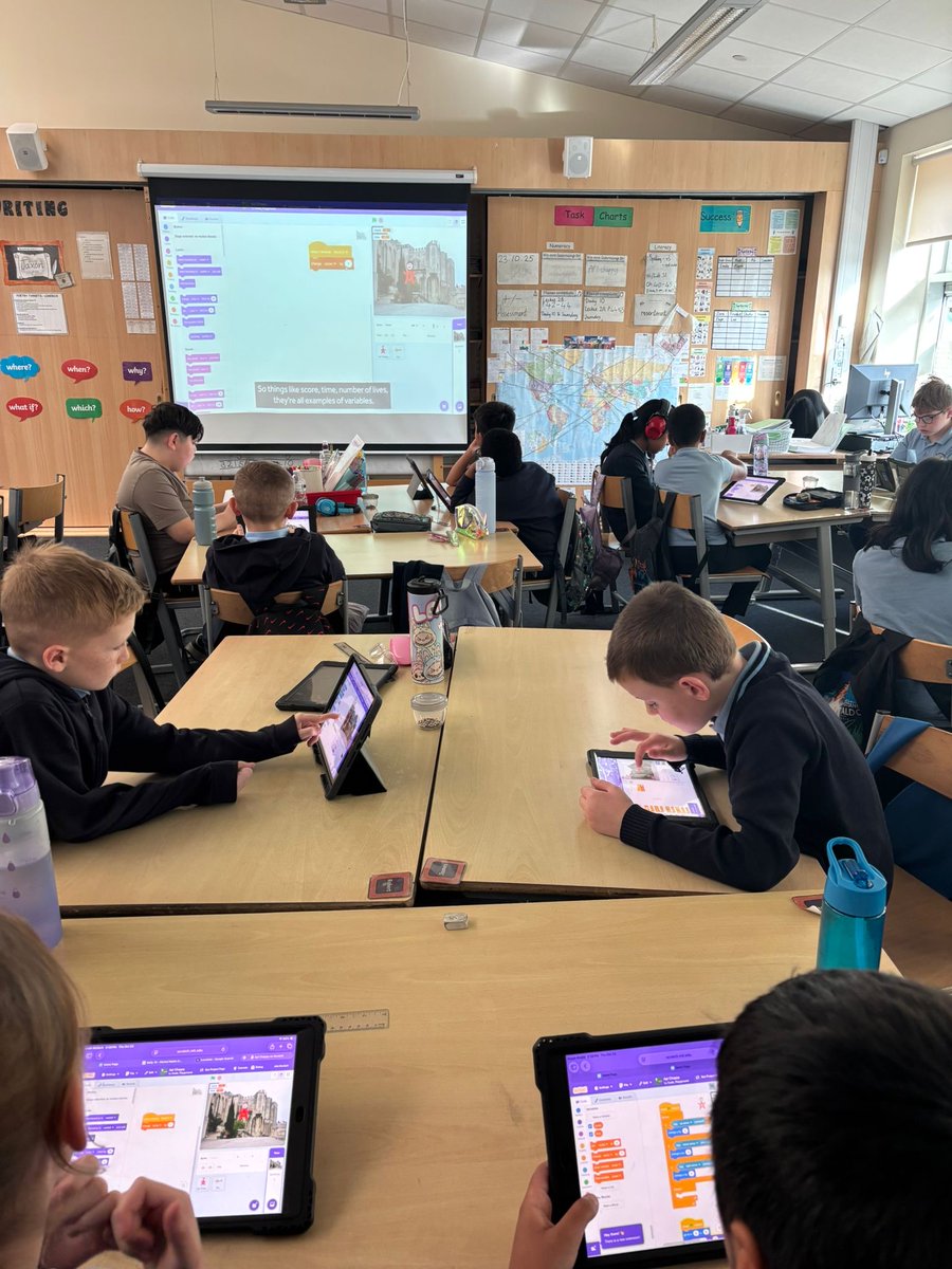 StBernardsPS's tweet image. ๐ฑ๐ป P6b stepped up their coding game with @scratch , tackling complex challenges like pros! ๐ช๐ง Brilliant creativity, logic & teamwork on show! ๐๐ฅ
#CodeWeek2025 @CodeWeekEU @Scratch #CodingFun @DL_for_All