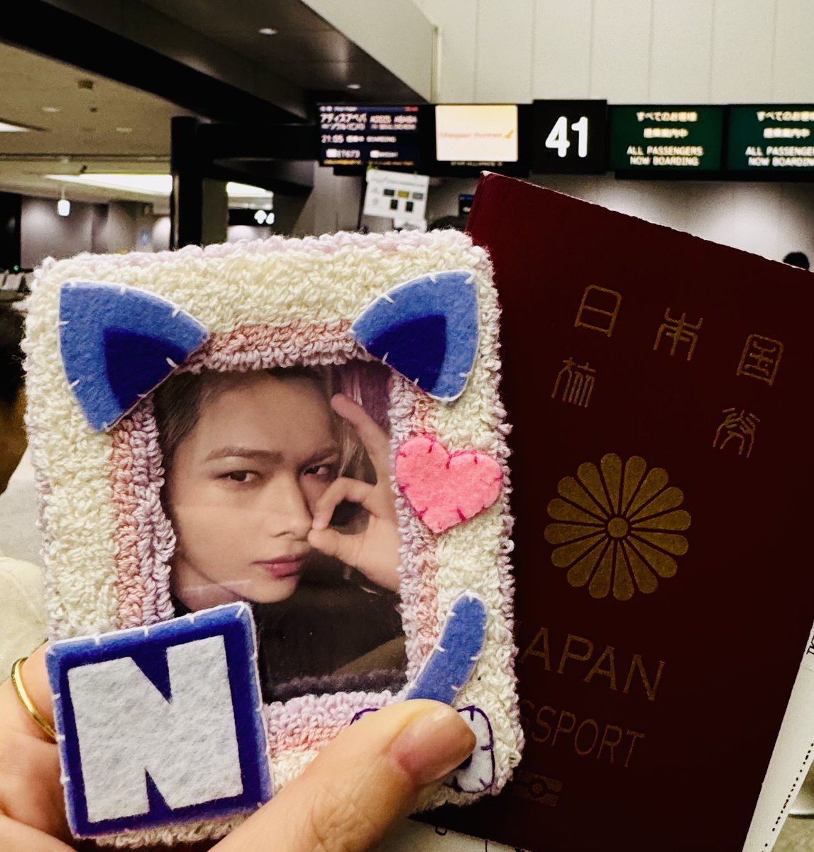 【あーやʕ•ᴥ•ʔ】 KAWS x AllRightsReserved Pink BBF SEEING - The Toy Chronicle