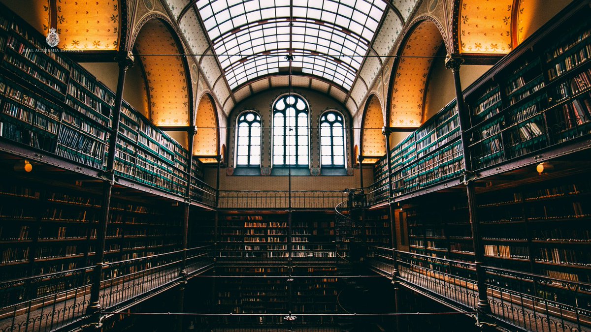 RAEinforma's tweet image. #DíaDeLasBibliotecas | Gracias a las labores de digitalización, acceder a los volúmenes que custodia la Biblioteca de la RAE es más fácil que nunca.
📚📖 Al alcance de su mano tendrá más de 4800 obras de autores como Cervantes, Lope de Vega, Rosalía de Castro o Rubén Darío:…