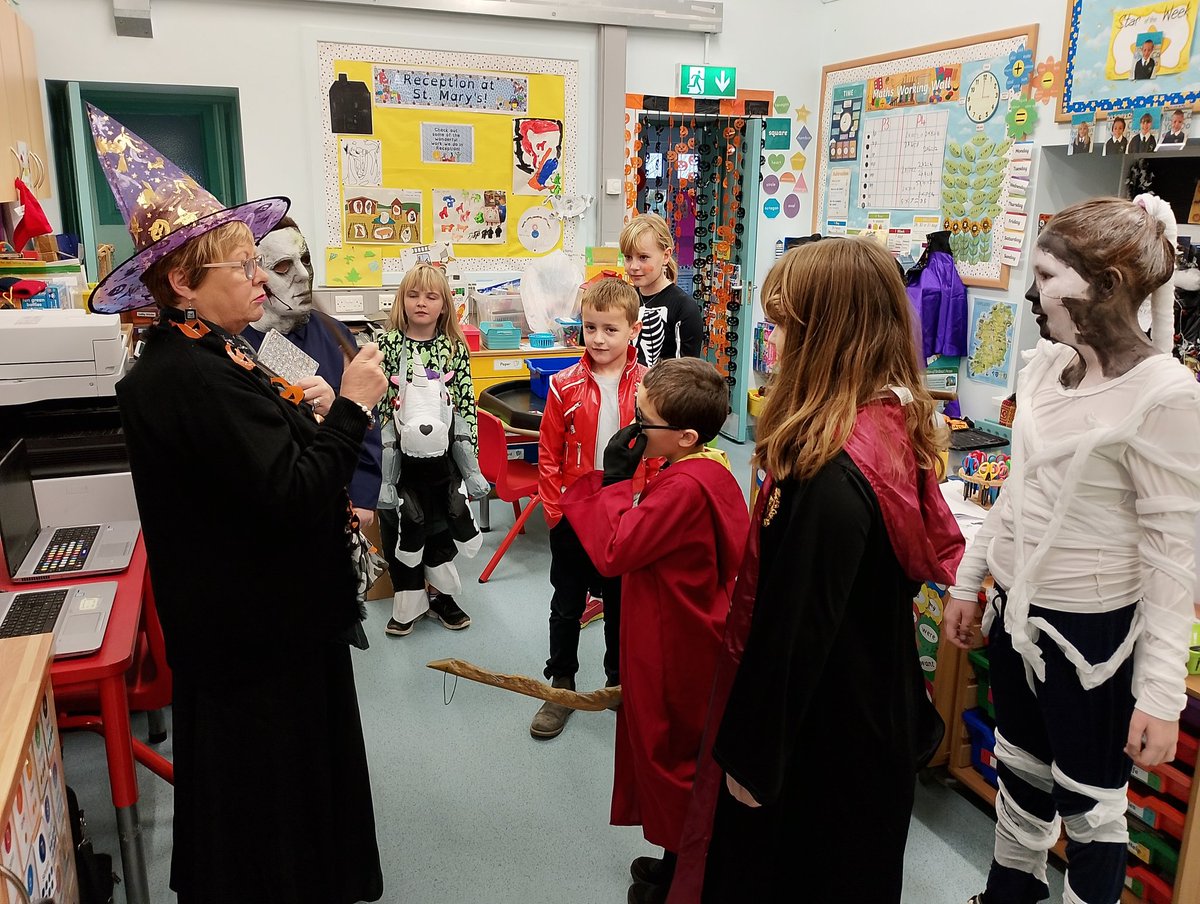 Halloween is definitely one of the best days of the year. 🎃 👻 #Samhain