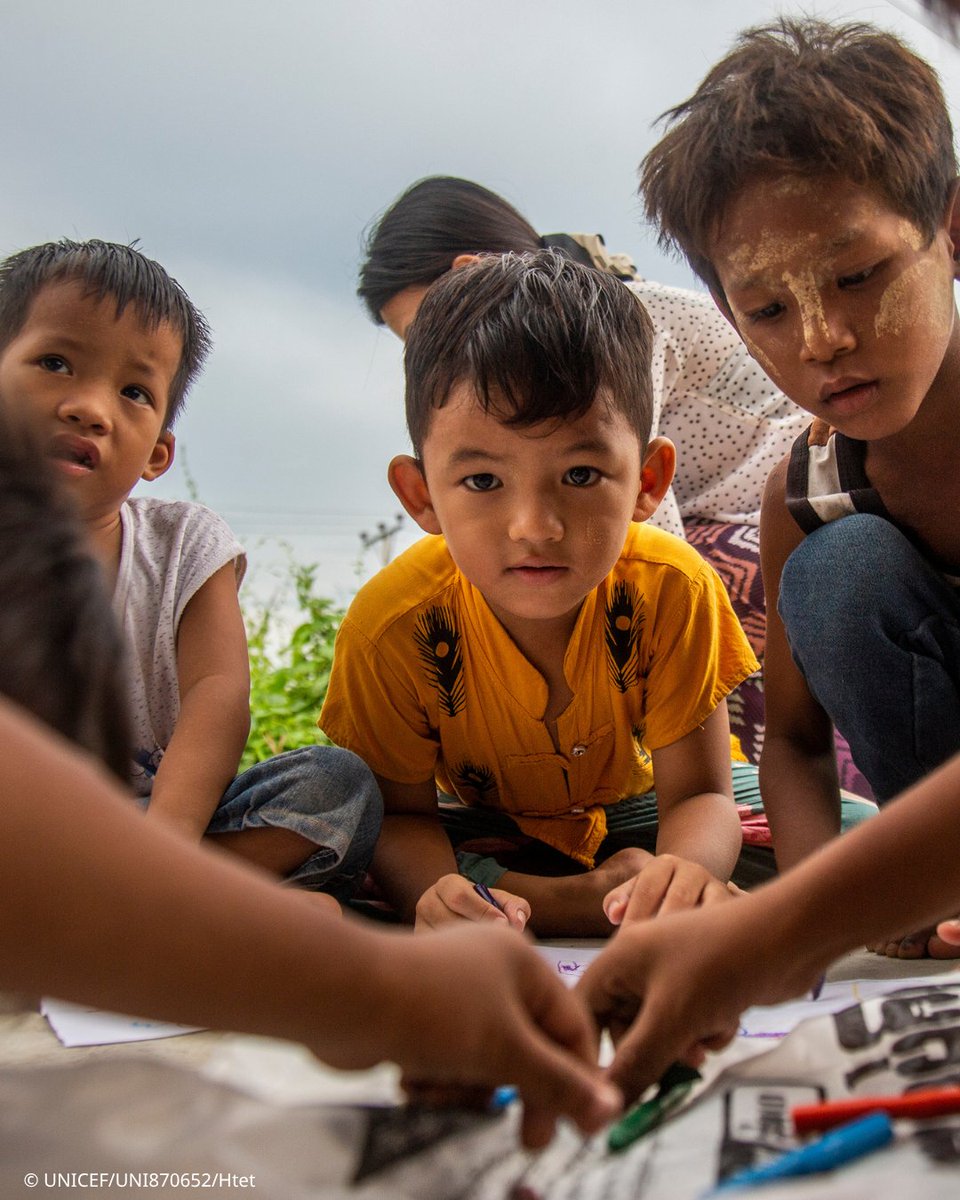 🌍 Today we celebrate 80 years of the UN, a global commitment to peace, rights &amp; progress.

UNICEF proudly carries this mission forward, working so every child has access to education, protection, healthcare &amp; a safe future. 💙

#UN80 #UNDay2025 #ForEveryChild