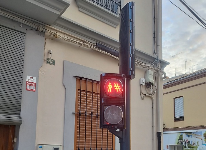 #Llíria personalitza els seus semàfors amb un toc musical infoturia.com/lliria/80336-l… <a href="/aytolliria/">Ajuntament de Llíria</a> <a href="/PGarcia_Latorre/">Paco García Latorre</a> <a href="/UNESCO_es/">UNESCO en español 🏛️#Educación #Ciencia #Cultura</a>