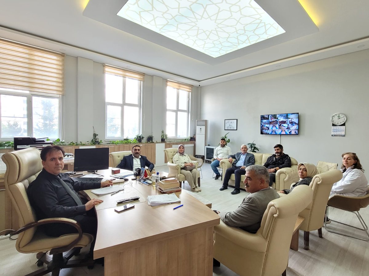 Ak parti Gaziantep  İl başkanımız Sn <a href="/fmfedaioglu/">Fatih Muhaddis FEDAİOĞLU</a>  başkanımız  öncülüğünde il sosyal politikalar başkanımız sn <a href="/huseynaltunova/">Hasan Hüseyin Altunova</a>  başkanımız  la  birlikte  sosyal politikalar ailesi olarak çalınmadık kapı girilmedik gönül bırakmayacağız 
<a href="/abuyukgumus/">Ahmet Büyükgümüş</a> 
<a href="/drbetulsayan/">Dr.Betül Sayan Kaya 🇹🇷</a> 
<a href="/fmfedaioglu/">Fatih Muhaddis FEDAİOĞLU</a>