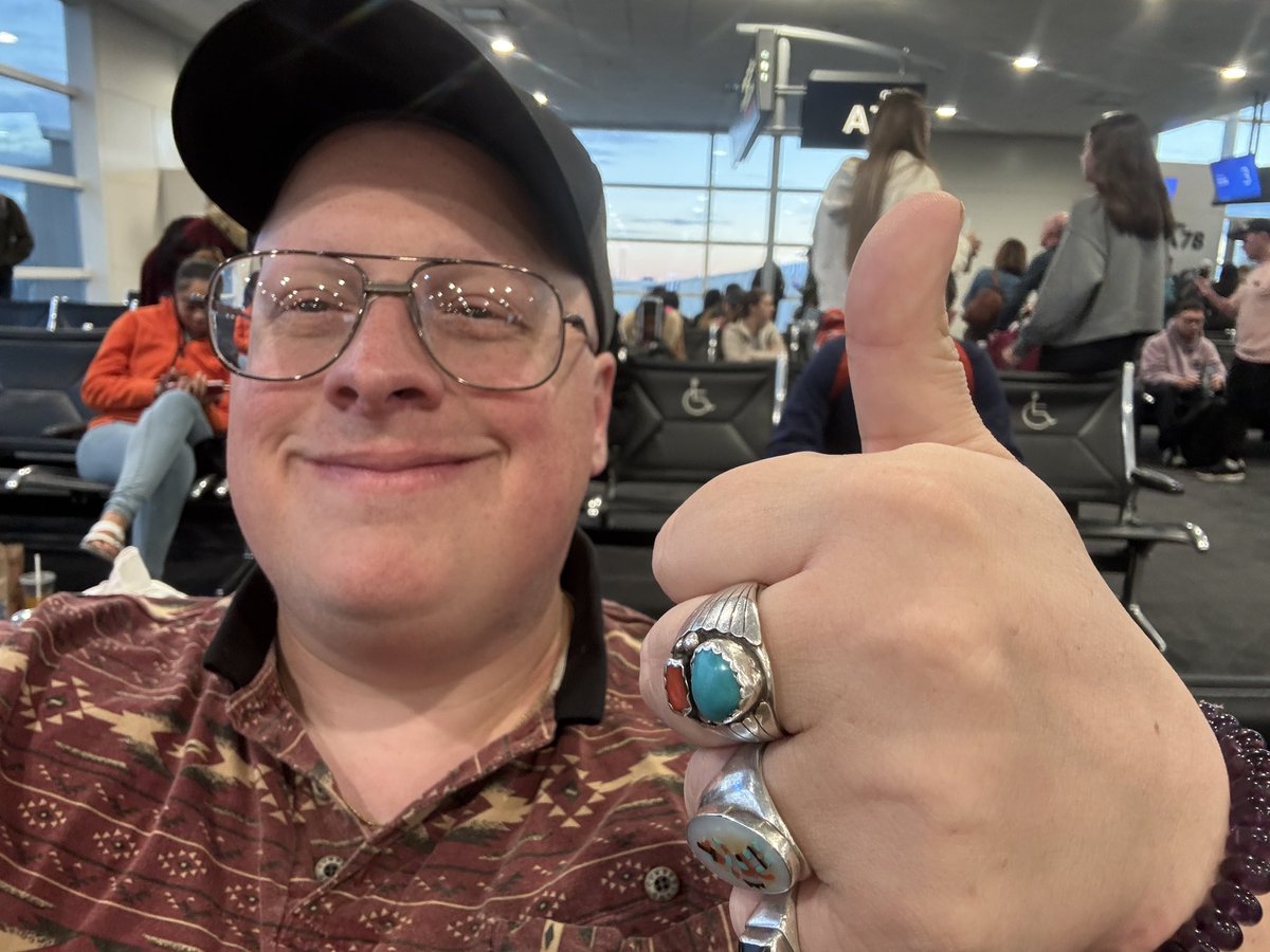 𓆝 𓆟 𓆞 Goldsabertooth𓆝 𓆟 𓆞 tweet media