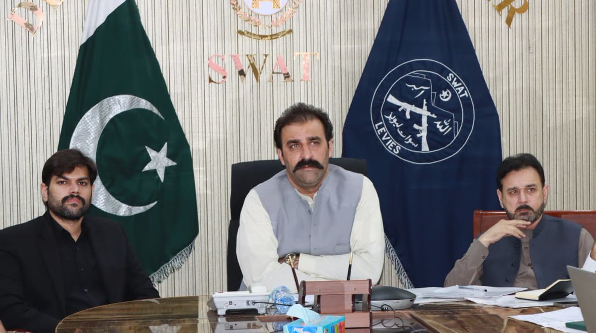 DC_Swat's tweet photo. Monthly Revenue Review Meeting held under the chairmanship of ADC (G) Swat, Mohib Ullah Khan — Strict directions were issued to expedite pending mutations and revenue court matters while ensuring transparency and public facilitation.
#GoodGovernance #CSKPOFFICIAL https://t.co/eTx2JYhOlP
