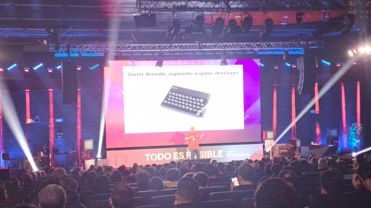 recena's tweet image. Hacia más de 20 años que no coincidía con Javier Arevalo. Qué buenos años compartidos en la época de la #demoscene #TRGx