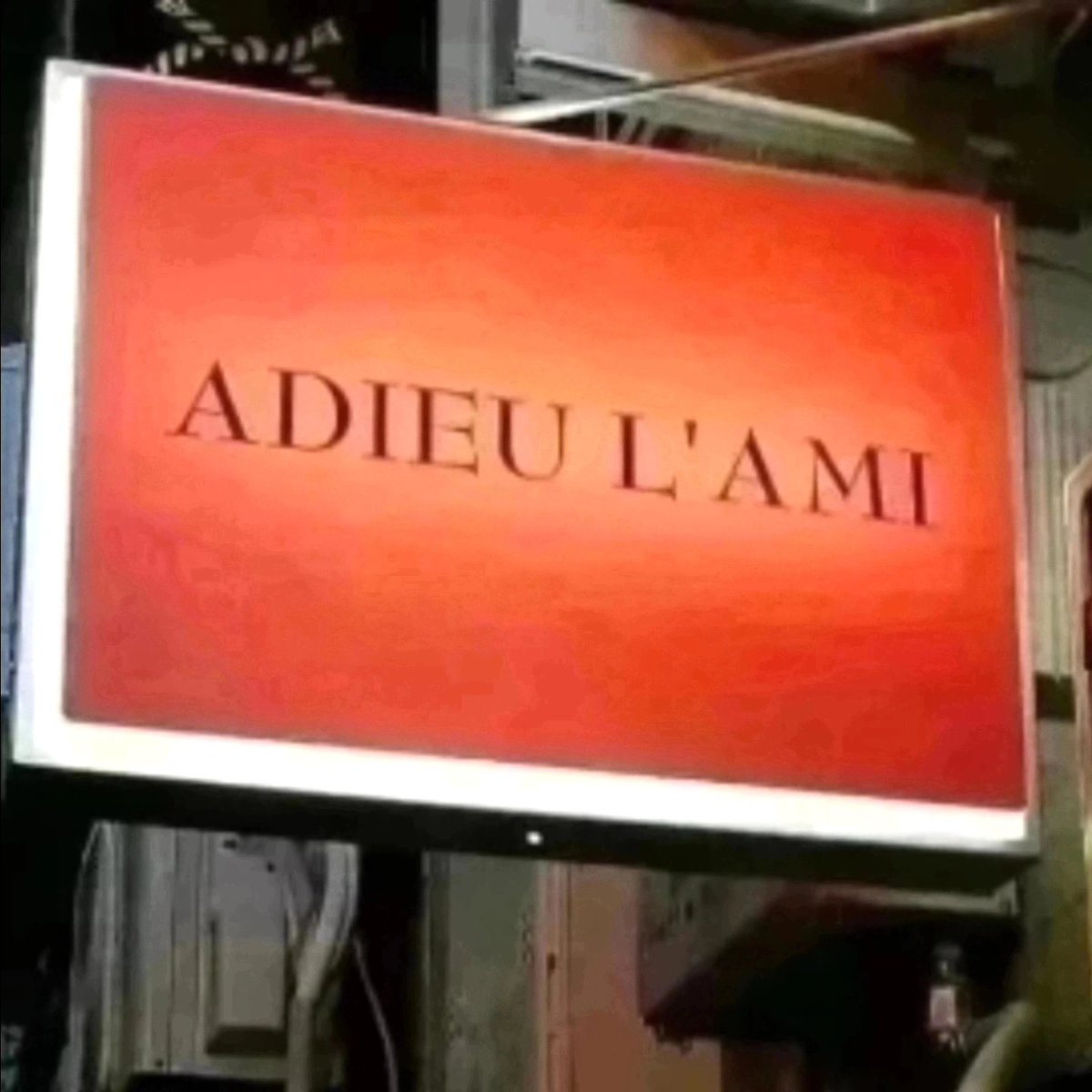 1972Redsun's tweet photo. 金曜｢ADIEU LAMI ｣
オープンしてまーす！

今宵はサトシが朝まで皆様のご来店をお待ちしております！ https://t.co/zJRlrqIQvY