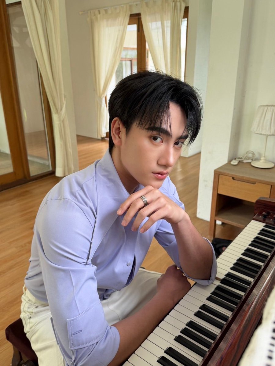 pung_phirunwat's tweet image. 🎶🎵
#pungphirunwat