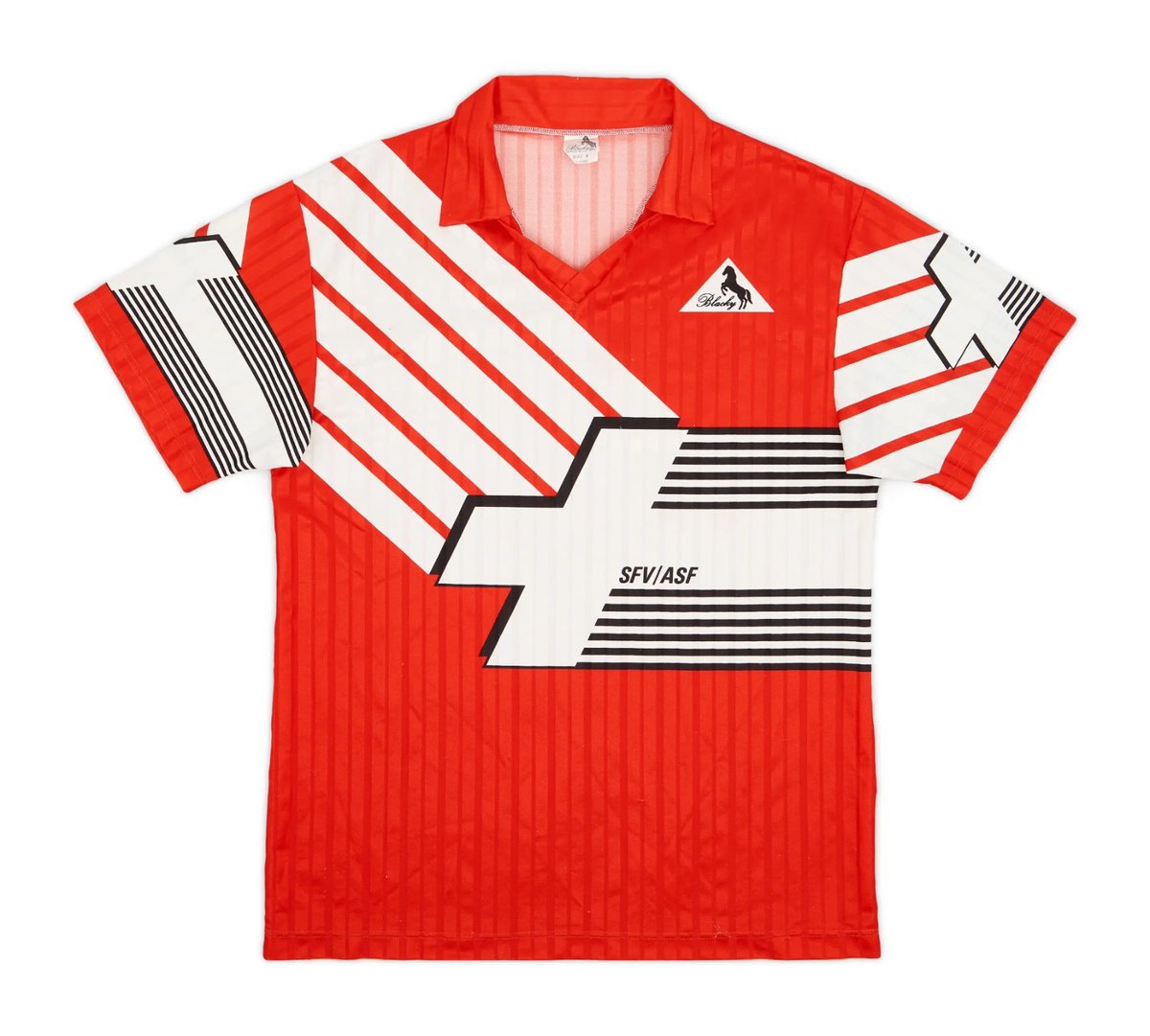 <a href="/FittedForFans/">FittedForFans</a> Can't pick between these 2!