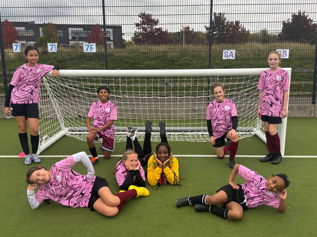 Our Y7 girls had their first football game against MKA last week. The team were excellent and won the game 3-1. Well done girls, keep up the great work.