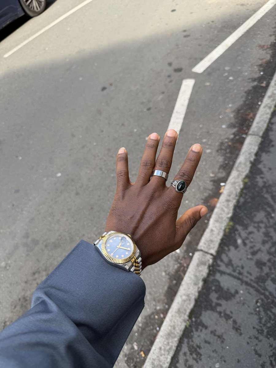 the west way isn’t my way, so i open my closet and pull out my kaftan