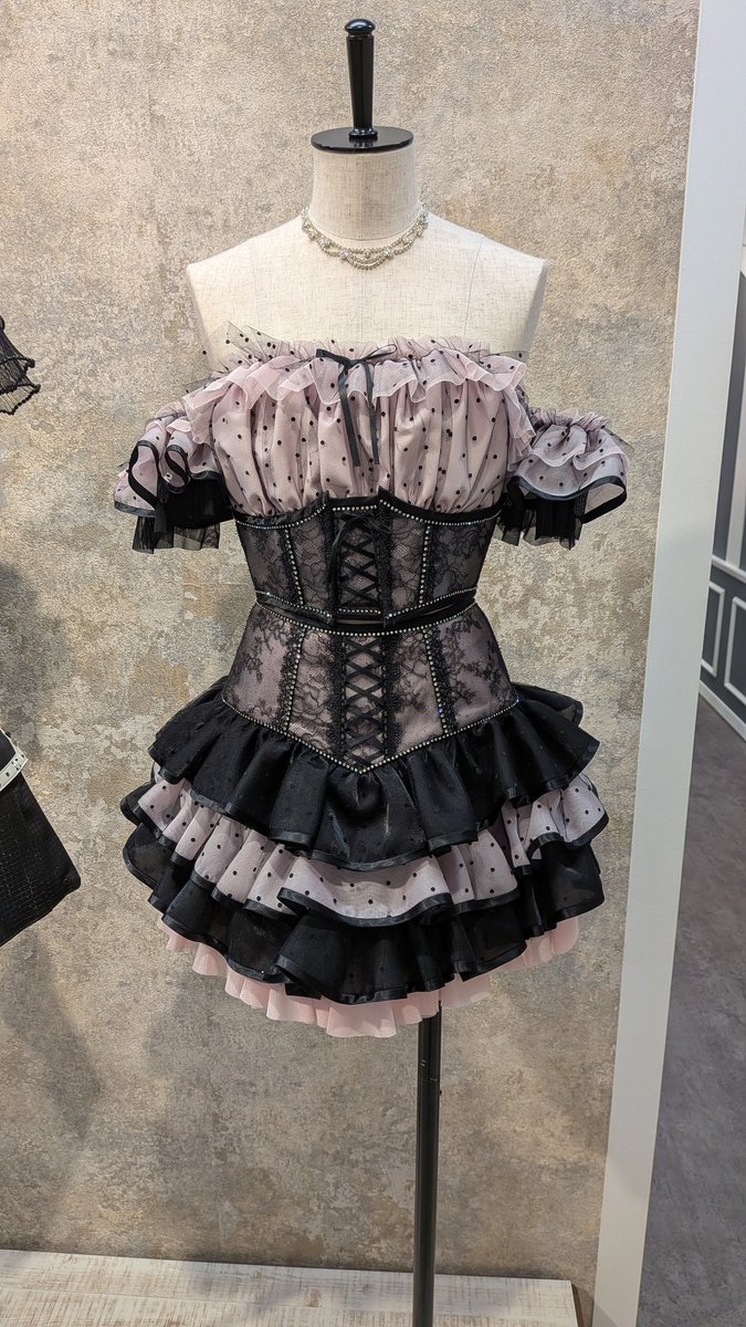 aoiD_azul's tweet image. #AKB48大衣装展
#口移しのチョコレート
#カラコンウインク
#ミュージックジャンキー
#完璧ぐ〜のね

#柏木由紀