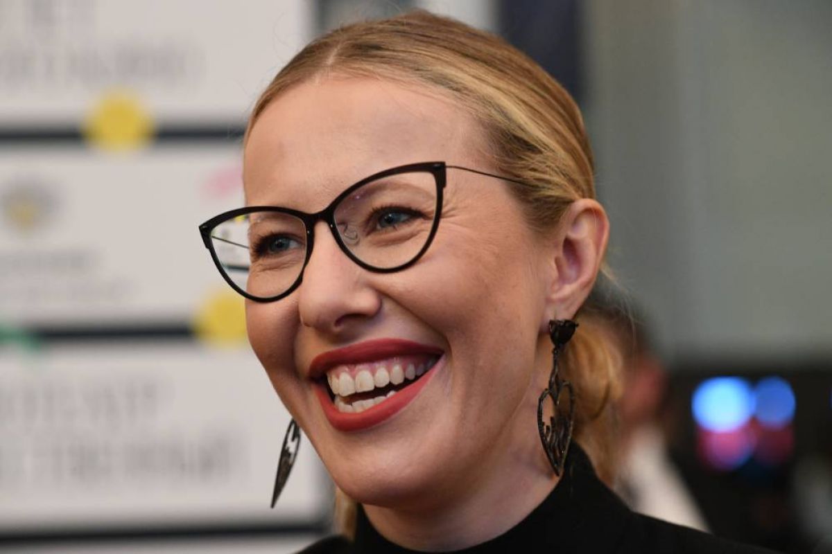 Ксения Собчак подала заявку на ВНЖ Испании, пишет газета El Pais. По ее информации, испанский документ также планирует получить сын журналистки. При этом у Собчак также есть паспорт Израиля.

Ну вы же знаете этих российских патриотов на зарплате у Кремля.