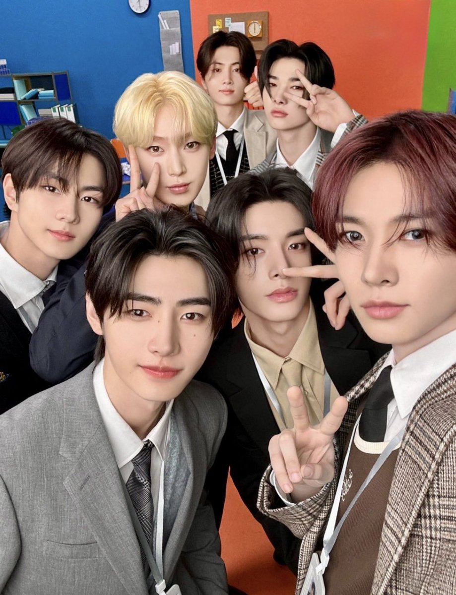 sjydaiIy's tweet image. I vote for #enhypen on #2025MAMAVOTE