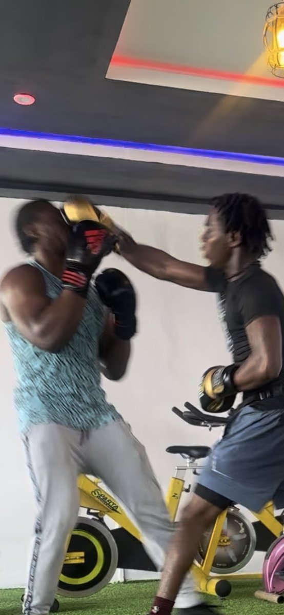 omo báálé (@_vicooooo) on Twitter photo 