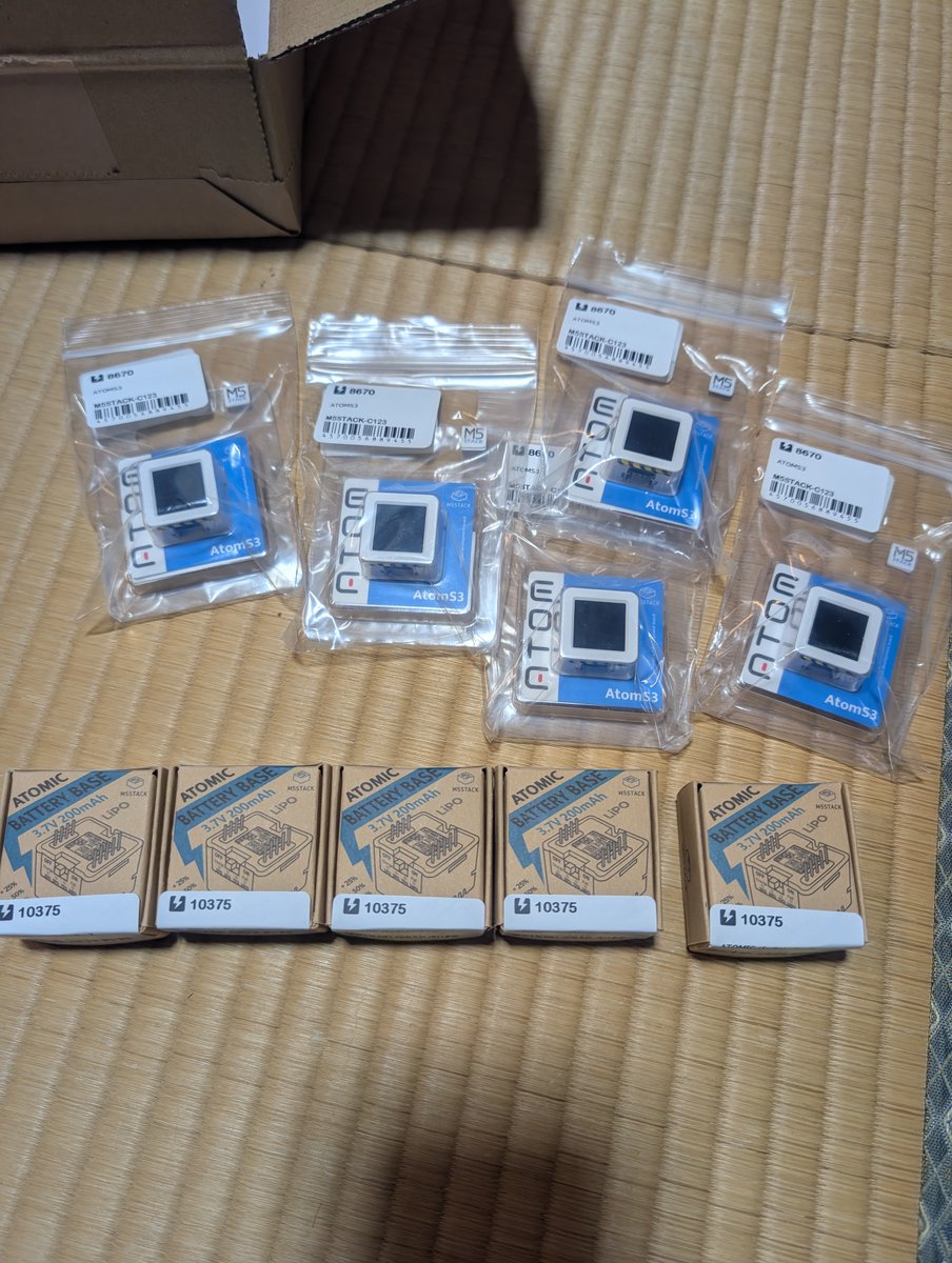 mongonta555's tweet image. #M5Stack グッドデザイン賞受賞記念セールで買ったAtomS3が届いた(&apos;ω&apos;)