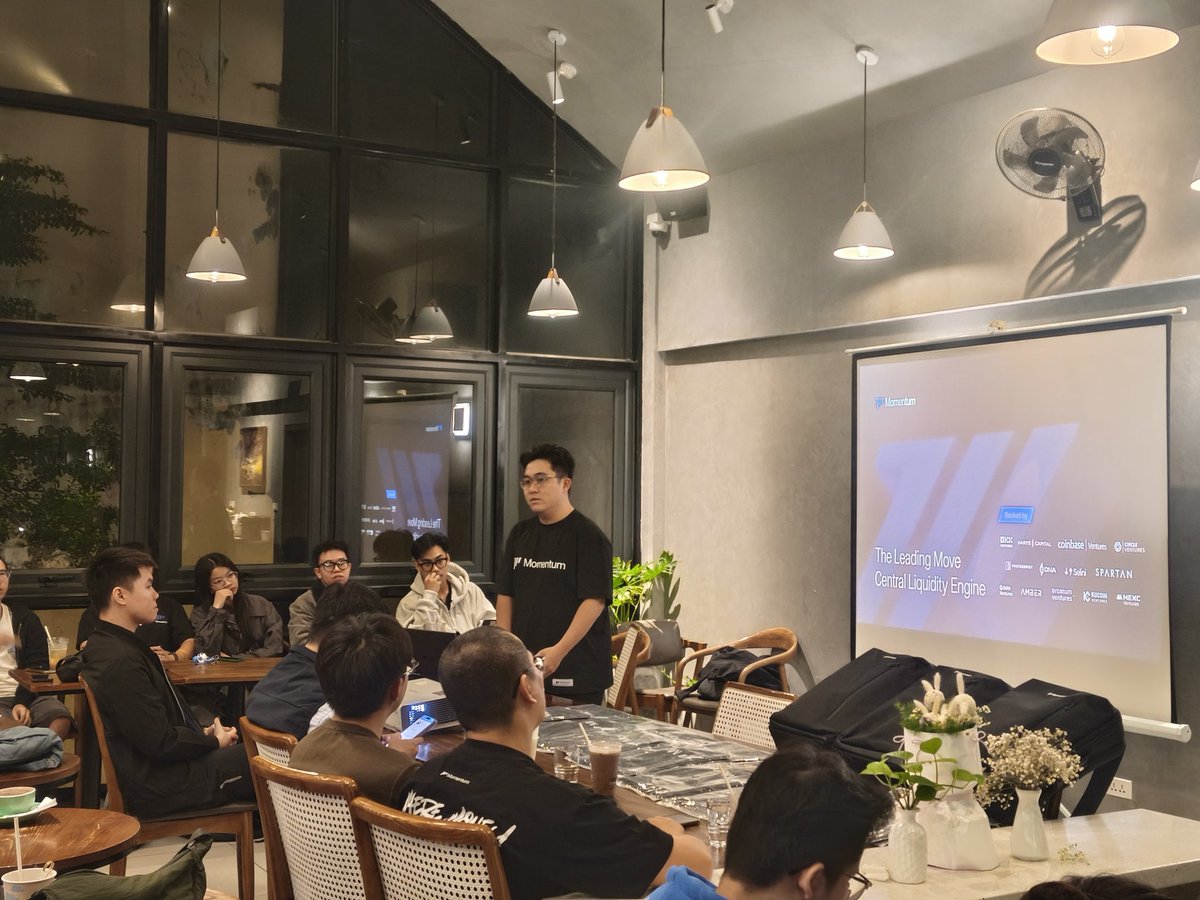jessiedotsui's tweet photo. .@MMTFinance meetup in Hanoi hits different 😤
Big thanks to @Jul_K_Lee for bringing such valuable insights about Momentum to the Sui Hanoi community, right before the #MMT Community Offering on @buidlpad
We're locked in. 👀 @ChefMMT_X @ChiefMoveDegen #Suihub #Sui https://t.co/tCLjoRy54X