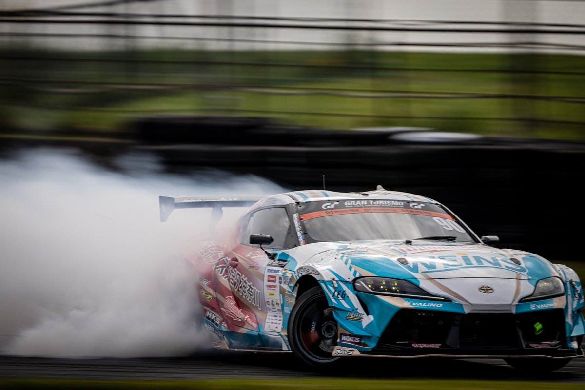 yosh_kurihara's tweet photo. ドリフト競技が大好きというBIGLOBE広報のIさんに捧げます
#D1GP https://t.co/AvRvX8FvnQ