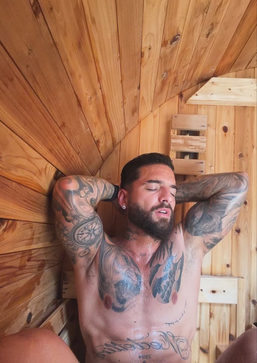 Los hombres matándose en el gimnasio y a nosotras nos gustan así, normalitos