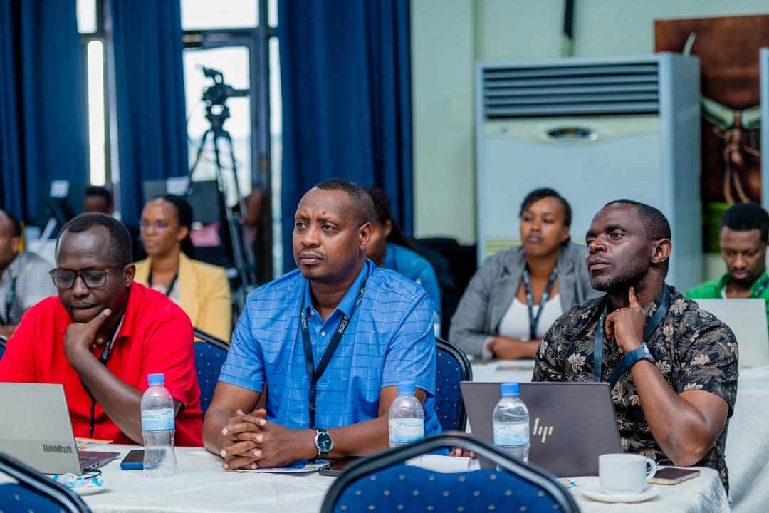 I_CPAR's tweet image. #ATC2025
Robert Busuulwa delivered a powerful session on “Accountability in Action: Reinstating Public Trust”, taking participants through landmark global financial scandals from Enron to Lehman Brothers and their lessons for ethics, transparency, and governance. He explored the…