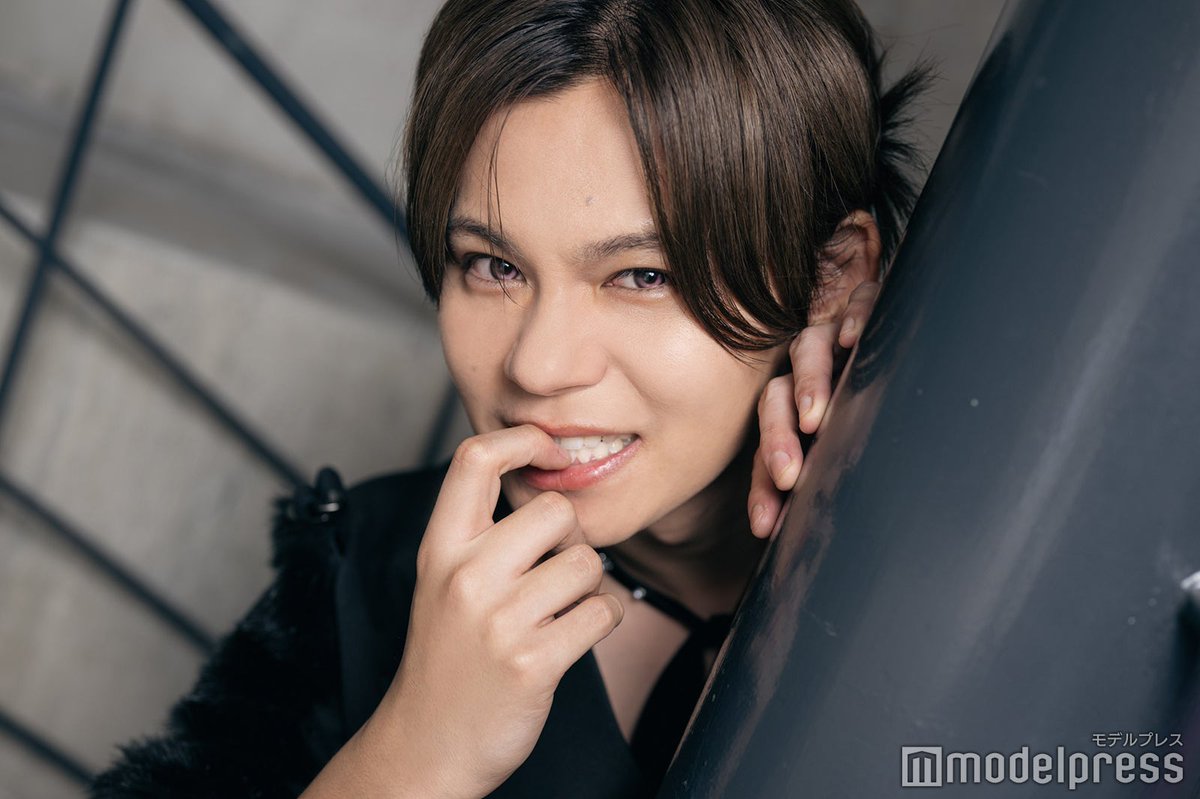 modelpress's tweet image. 【超特急「#Mステ」初出演🚄】
「NINE LIVES」インタビューを振り返り✍🏼
mdpr.jp/tag/52487
🐾「バズりそうな予感」振り付けポイント
🐾印象に残ったメンバーのショートドラマ
#超特急Mステに向けて爪トギ中 @sd_bt
