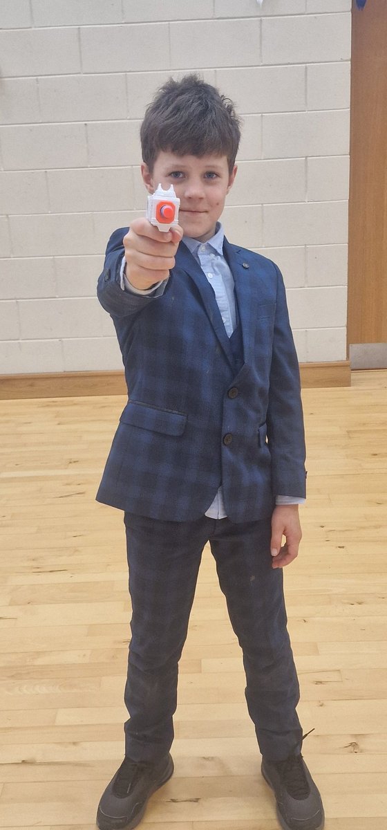 Spooky goings on in our Middle Room this morning. Great costumes from all our boys and girls in Juniors and Seniors #Halloween2025 🎃🧙‍♀️👻🧙‍♀️🎃🧙‍♀️🎃👻