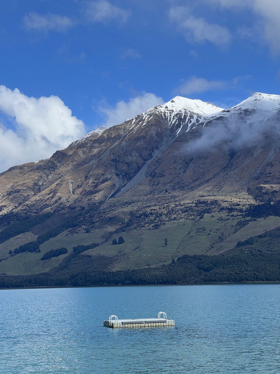 bitvect0r's tweet photo. Back when I walked in Glenorchy, New Zealand https://t.co/t9NFtl5uil