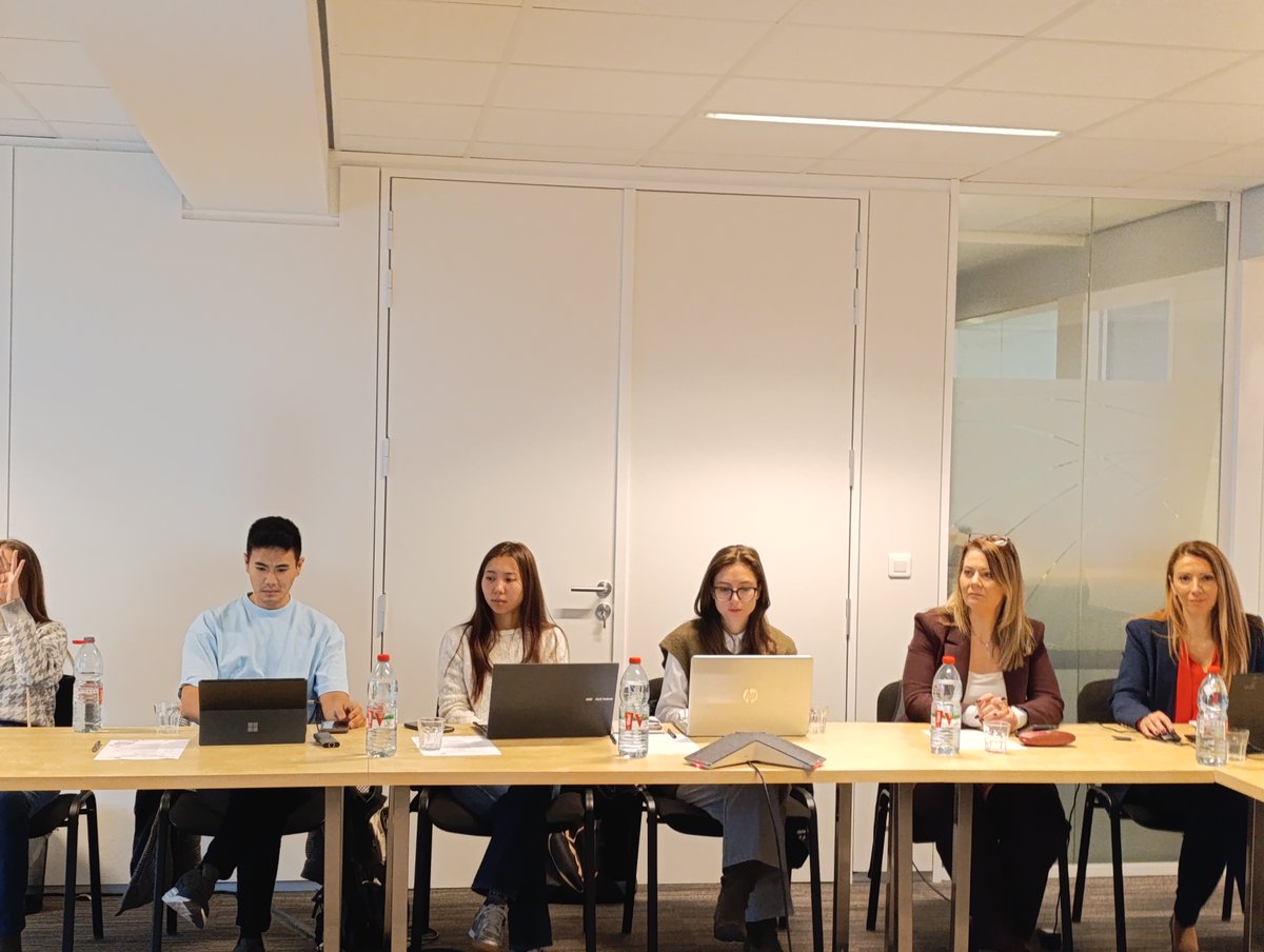 Thrilled by the forward-thinking panel at #DigiGreeNPost Final Conference! Leaders from ELTA, Poșta Română &amp; more explored “What’s Next for Digital &amp; Green Skills in Postal Sector,” emphasizing sustainable collaboration &amp; ongoing growth. 🤝🌍 #GreenTransition #DigitalSkills