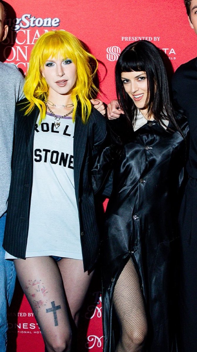 notforradios's tweet image. big day for gay depressed people