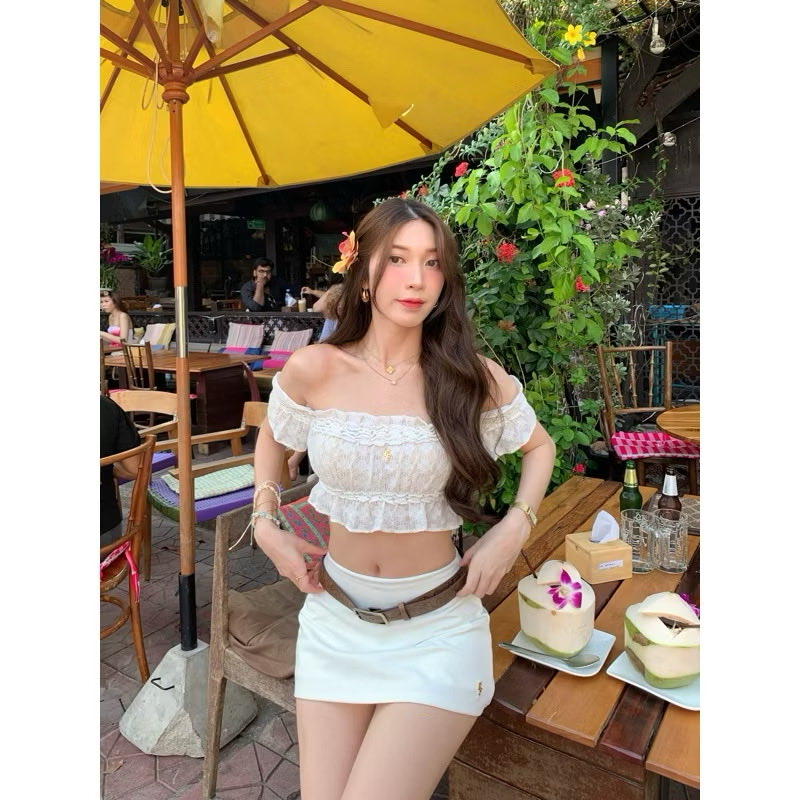 gamkon_gon's tweet photo. ส่งต่อ￼Mali top ซื้อมา 590.- เสื้อเกาะอกปาดไหล่ สีครีม ❣️ส่งต่อ230 รวมส่ง ❣️ลายลูกไม้ สีสันสวย ใส่เข้ารูป เข้าหุ่น ใส่สบาย #ส่งต่อfeelfree #ส่งต่อcintage #ส่งต่อเสื้อผ้า #ส่งต่อสกินแคร์ #เสื้อผ้ามือสอง https://t.co/VPQSXcSQdR