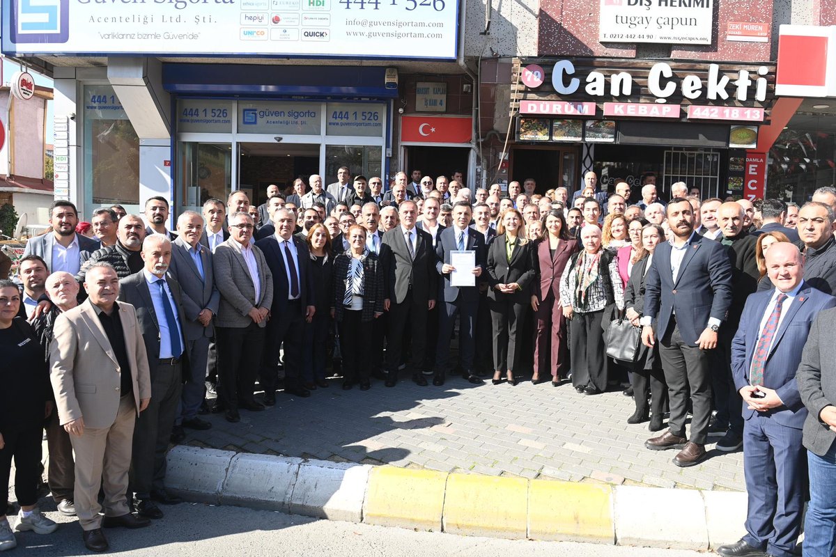 Mazbatamızı yine aldık.

Örgütümüzün iradesine, halkımızın güvenine layık biçimde görevimizi sürdüreceğiz.

Mücadeleye devam.