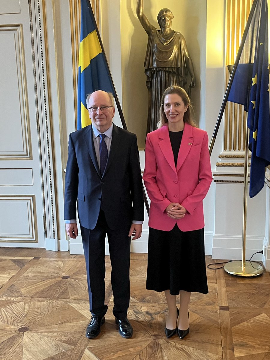 Great meeting with Dag Hartelius, State Secretary of Sweden’s MFA. We discussed the President’s visit, support for Ukrainian cities’ infrastructure, and stronger cooperation in the defence industry. Grateful for Sweden’s partnership — we keep moving forward! 🇺🇦🇸🇪