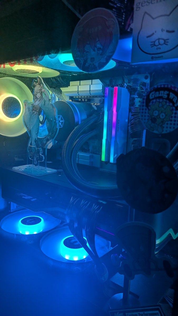 ponko2_na's tweet image. #ASRock Z890 STEELLEGEND WIFI
#Intel CORE ULTRA7 265K
#ASRock RX6950XT OCFormula
#KLEVV CRAS V RGB DDR5-6400 XMP
#SILVERSTONE ICEMYST 360
#ARCTIC P12 PRO A-RGB×4
#ARCTIC P14 PRO A-RGB×3
#Thermaltake CT120 Reverse×2
#SOLIDIGM P44 PRO 512GB
#SOLIDIGM P41 Plus 2TB 文字数↴