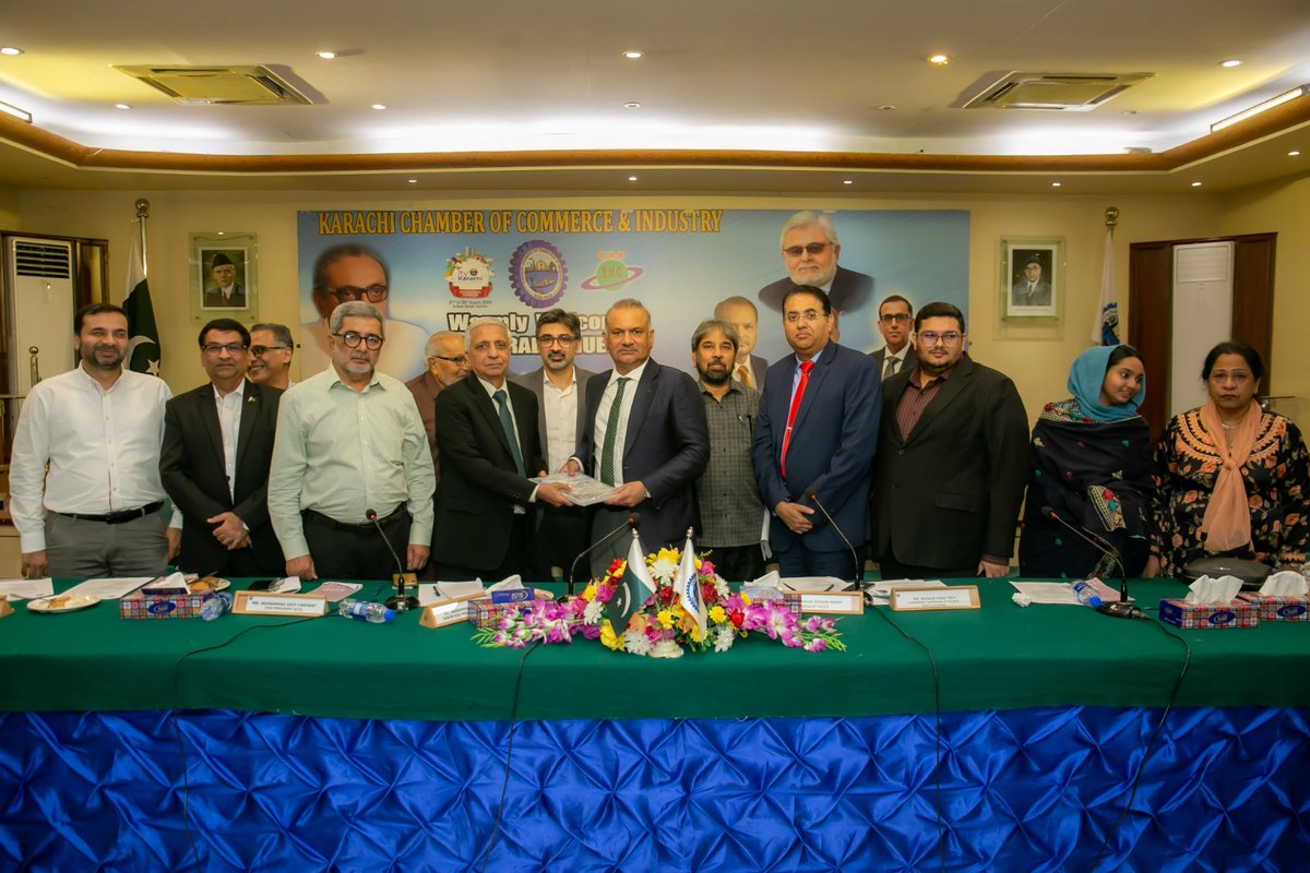 kcci_official's tweet image. DG KDA Asif Jan Siddiqui Briefs KCCI on Greater Karachi Regional Master Plan 2047

Director General Karachi Development Authority (KDA) Asif Jan Siddiqui has said that the last master plan for Karachi was being formulated in 2020 but since then, the city has evolved considerably