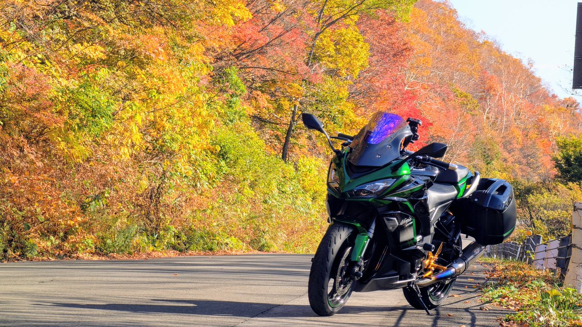 よさく WEB限定】 【受注生産】 IG3591 1/18 NISSAN Fairlady Z (S30