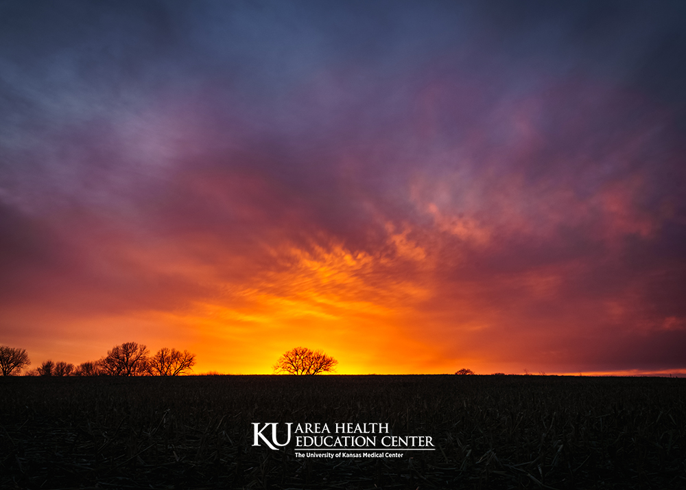 🕰️ We’ll be “falling back” soon, and shorter days can affect mood, energy &amp; sleep.

✨ A few small habits can help ease the change:
1️⃣ Get sunlight
2️⃣ A steady sleep schedule
3️⃣ Stay active &amp; connected
4️⃣ Prioritize self-care
5️⃣ Reach out if you need support 💙

[ check ahec ]😎