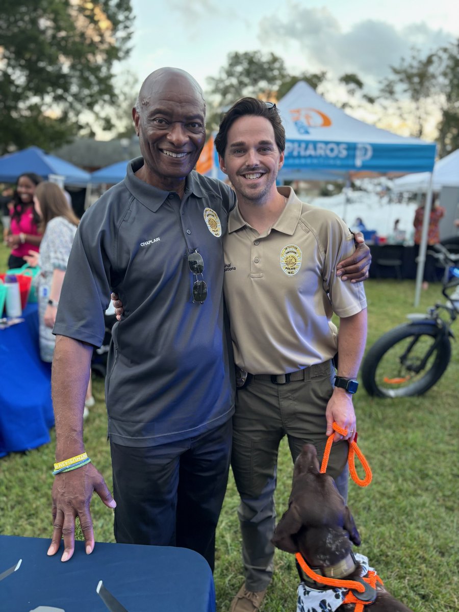 "Through FR1, the Davidson Police Department has been incredibly fortunate to accept the unwavering support of Chaplain Calvin Branch. He is committed to our officers, the agency, and the town of Davidson. We truly are grateful for Calvin and everything he has to offer."👮🏻‍♂️🤝🏻